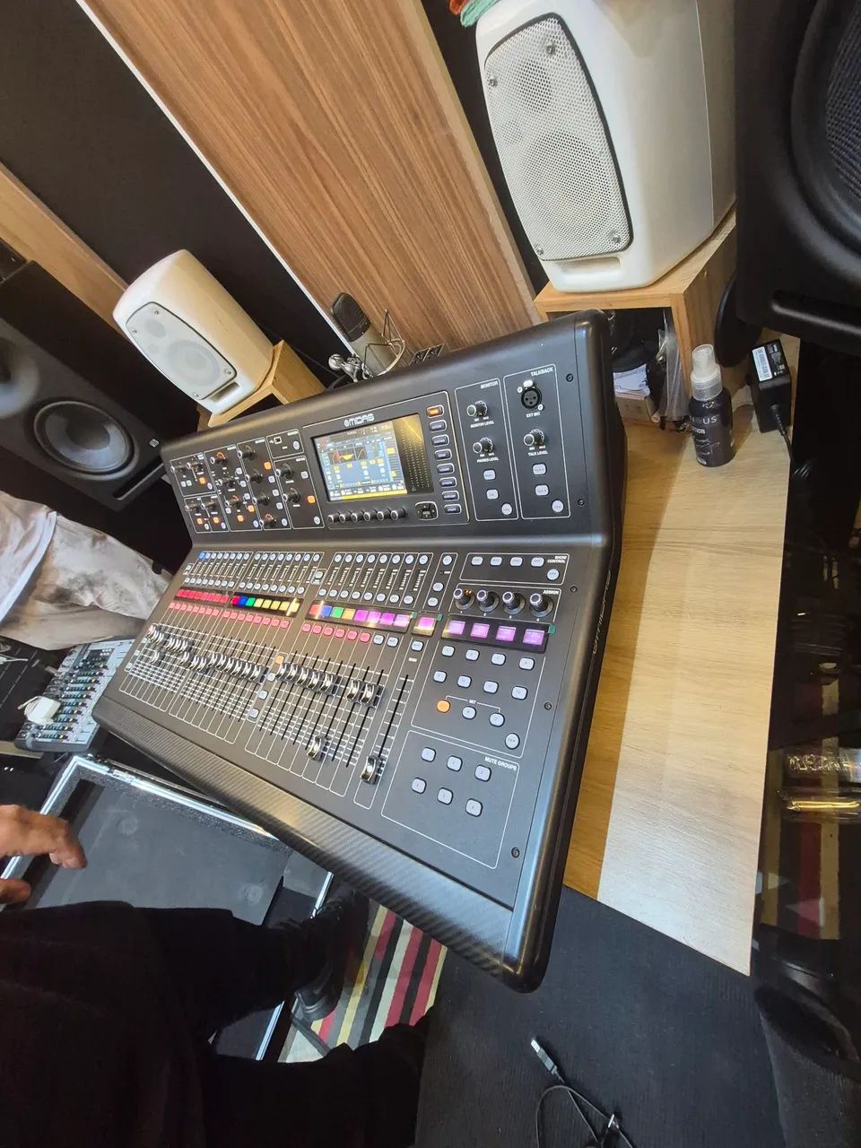 Mesa digital profissional MIDAS M32 - Foto 3