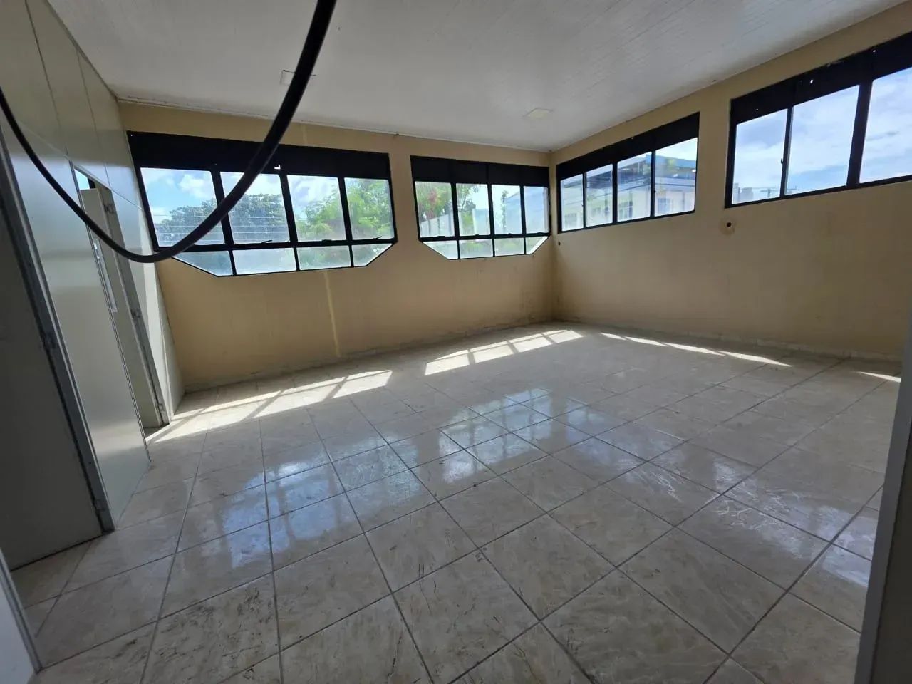 CASA COMERCIAL NO VIERALVES ALUGUEL - 10MIL