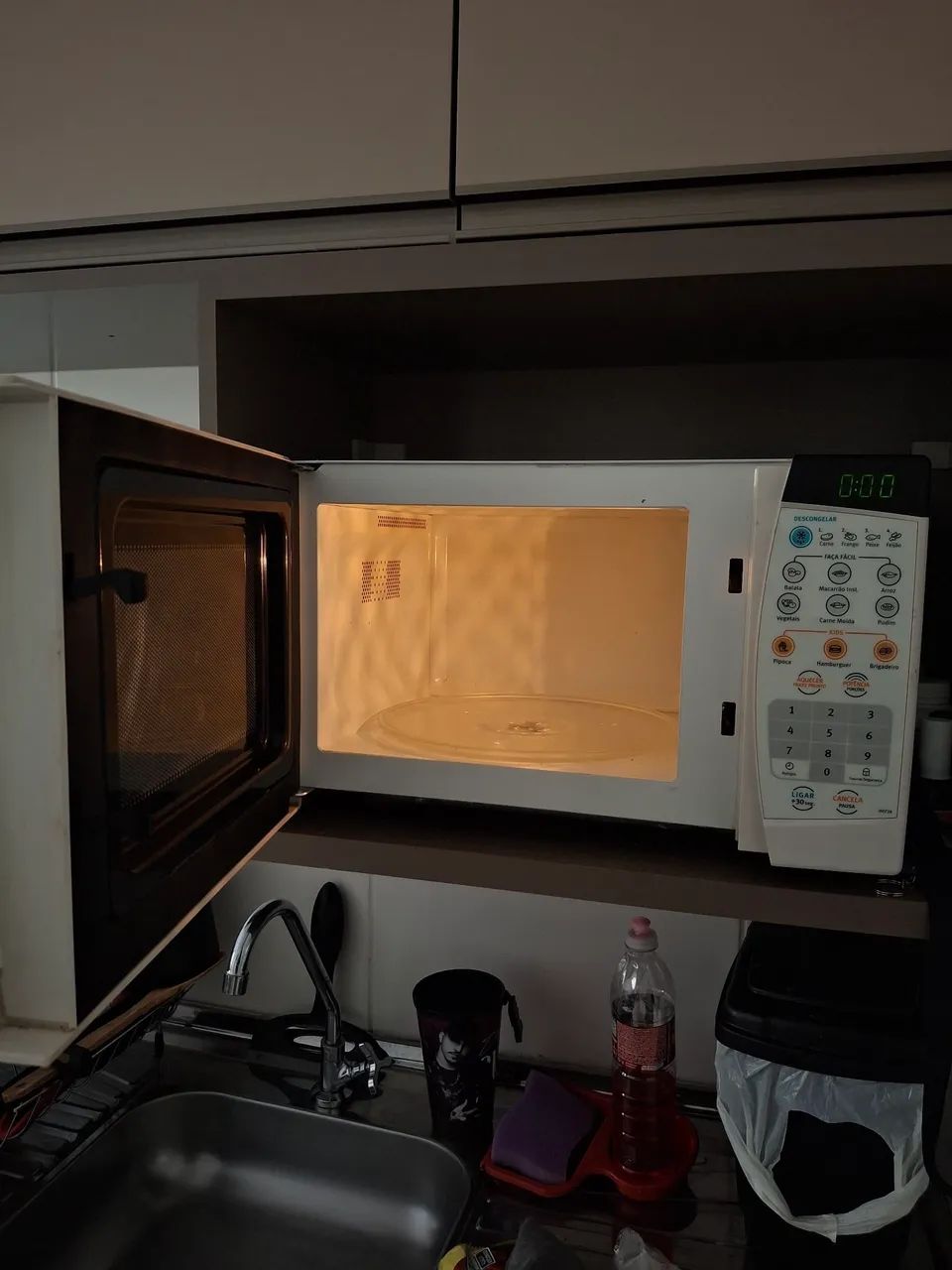 Micro-ondas Electrolux MEF28 - 18 L - 110v - Foto 2