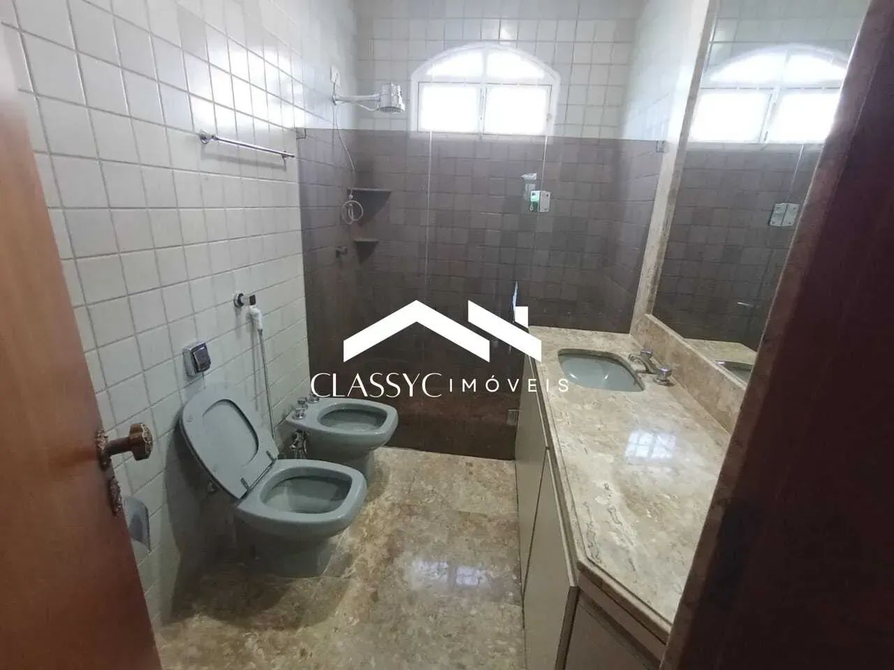 Casa em Morada da Colina, Uberlândia  3 Quartos com Suíte e Hidromassagem,424 m² - Foto 4