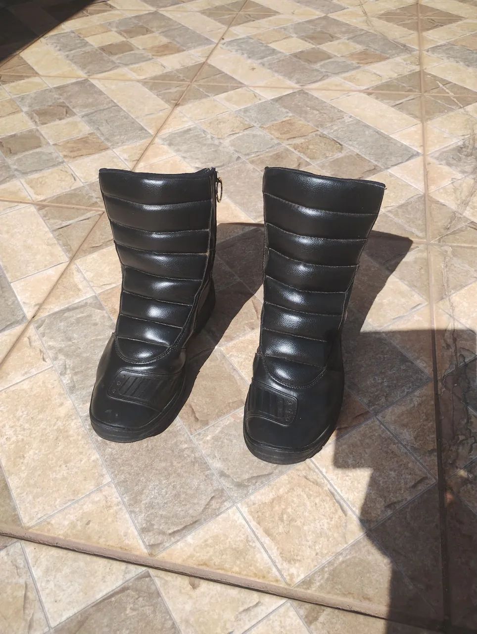 Bota motociclista 