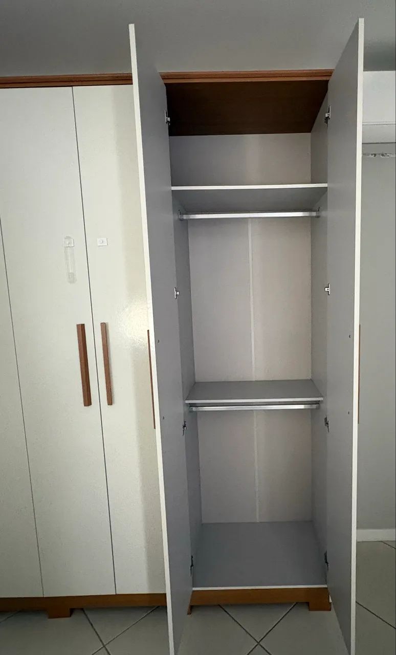 Guarda-roupa MDP 6 portas - Foto 3