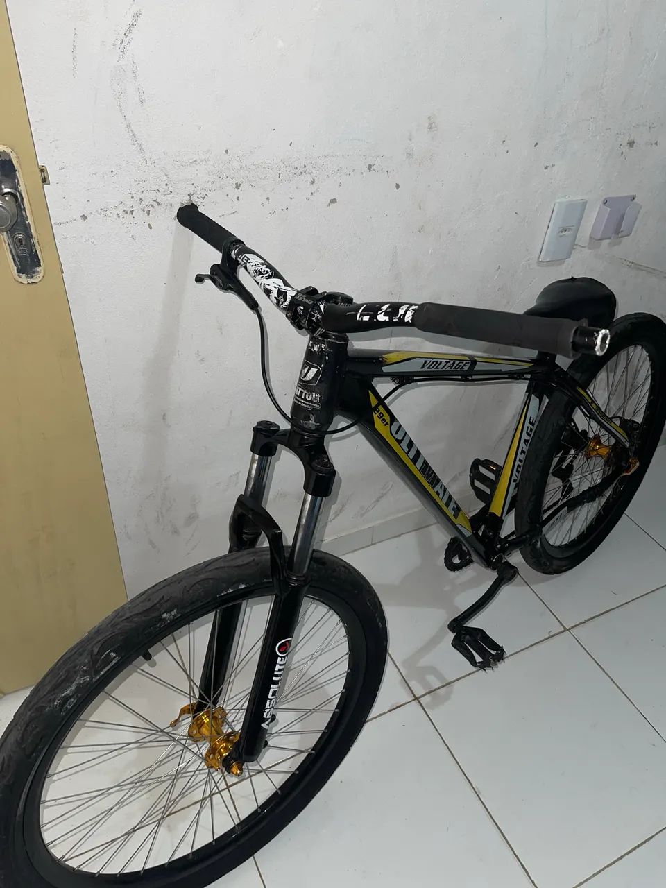 Bicicleta aro29 voltage ultimate - Foto 2