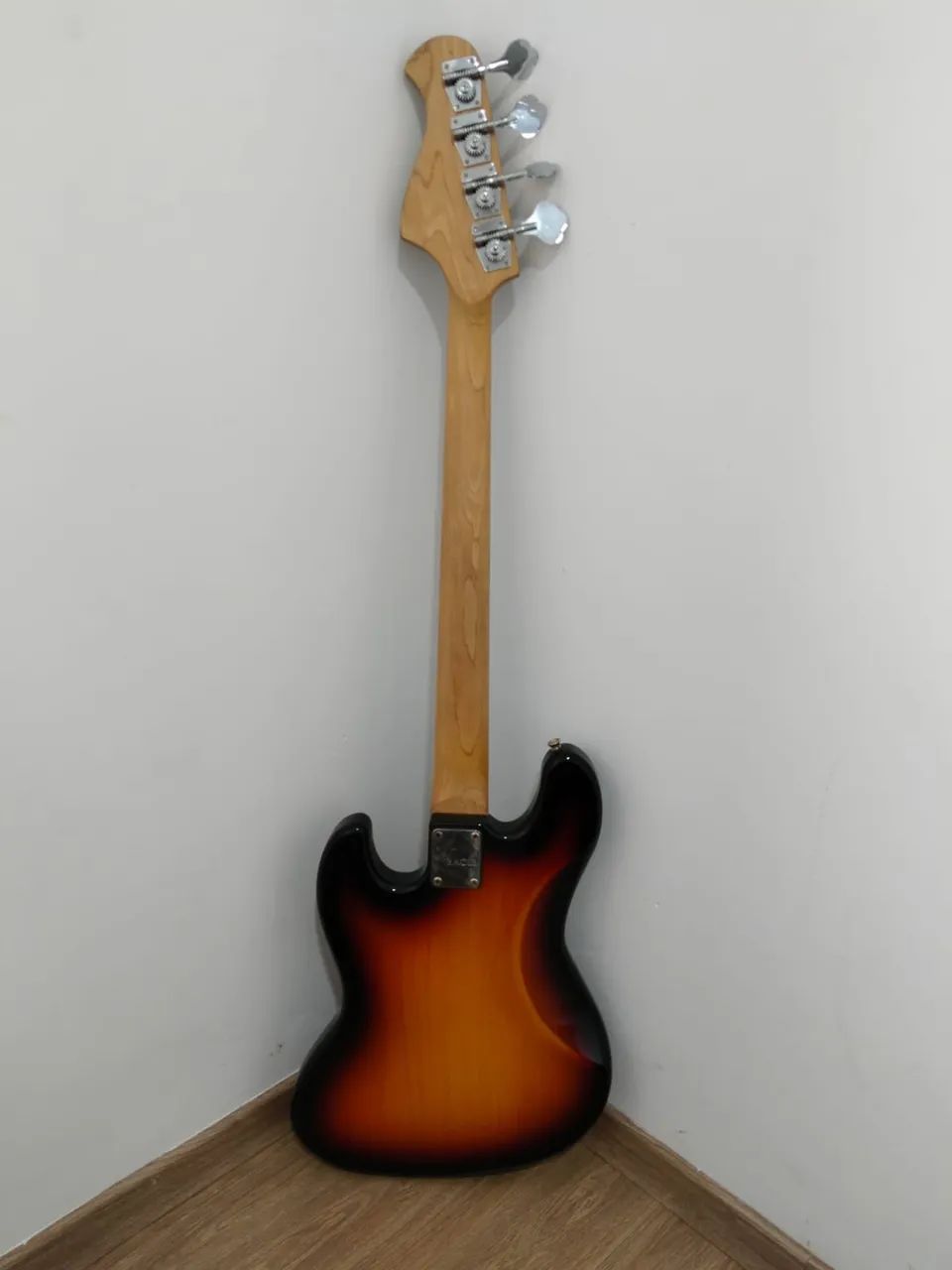 Contrabaixo Eagle Jazz Bass - Foto 4