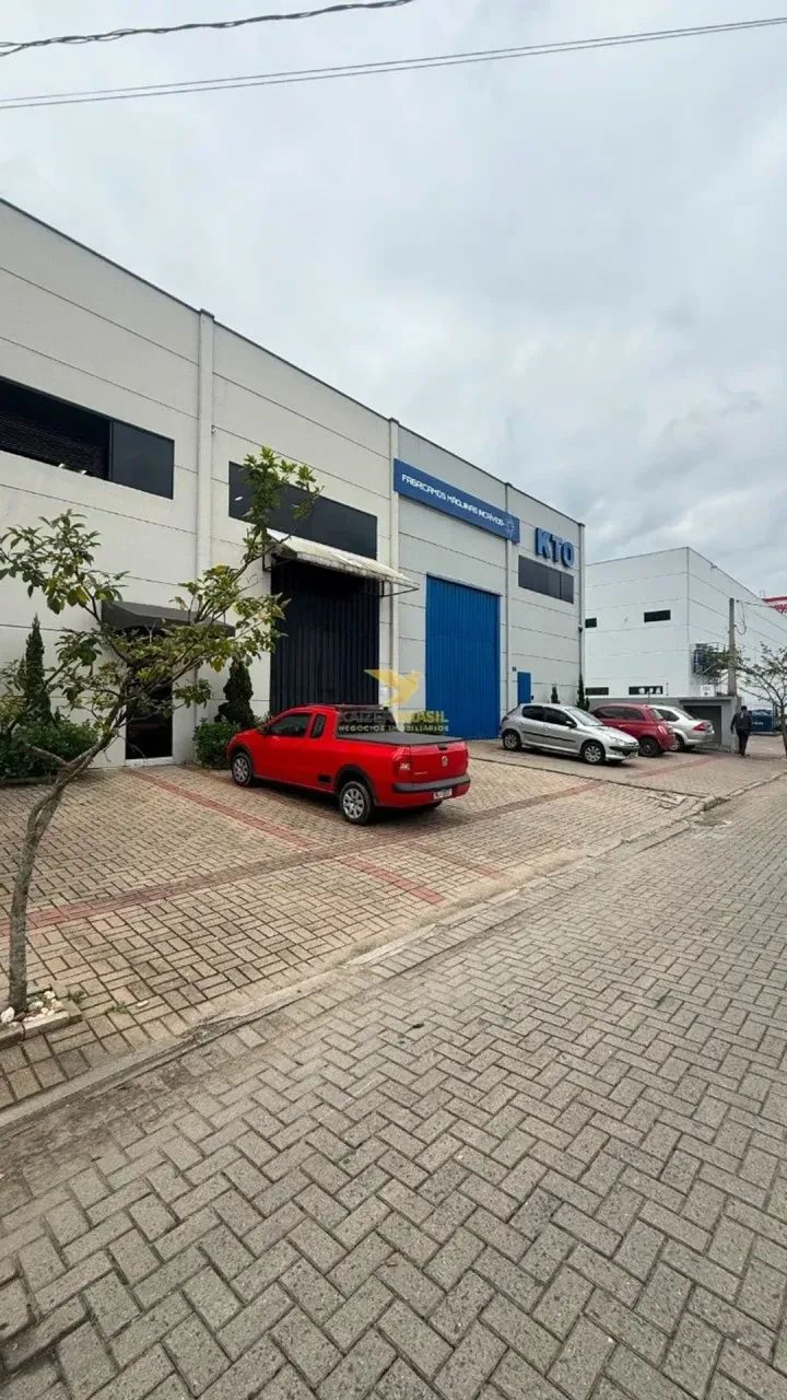 Galpão com 360m² para Locação em Tijucas - Mezanino e Pé-Direito de 7m - Foto 2