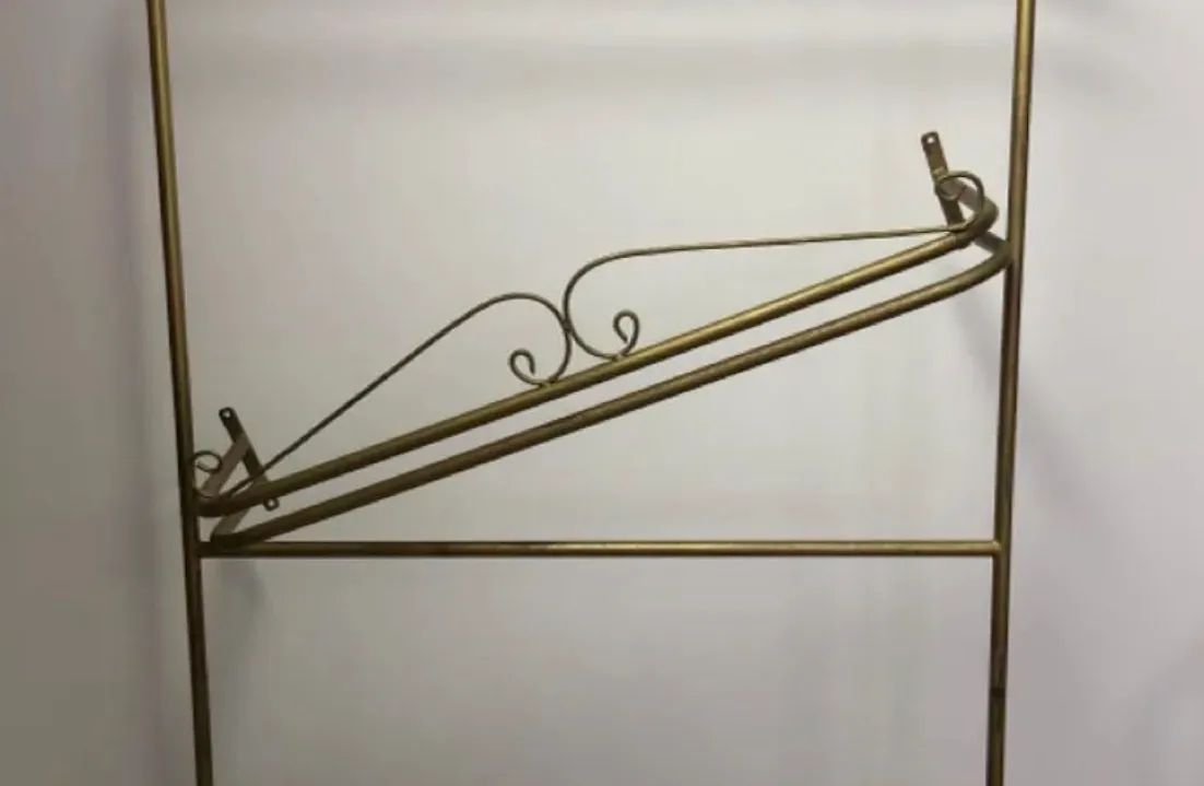 Arara de parede ferro dourada - Foto 3