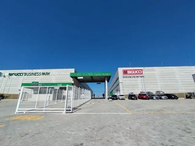 Galpão para Alugar em Parque Central, Santo André - SP
