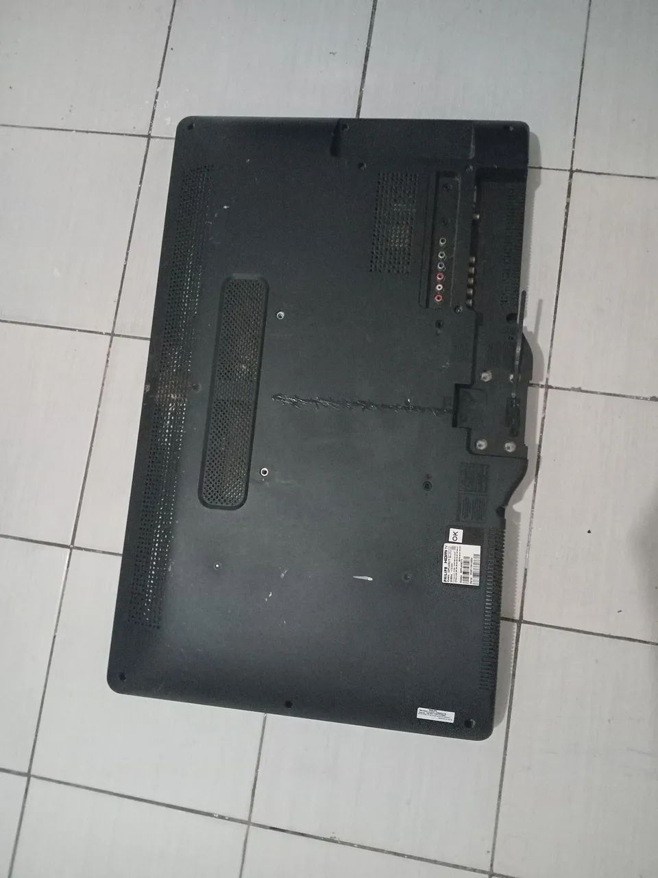 Tv Philips 32" LCD  - Foto 3