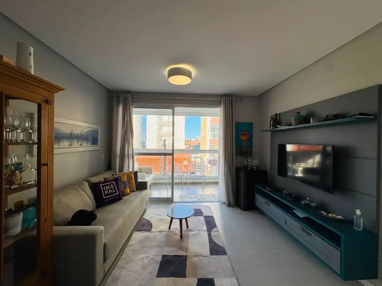 Apartamento 3 Dormitórios com Suíte, Mobiliado e Climatizado com Churrasqueira - Foto 5