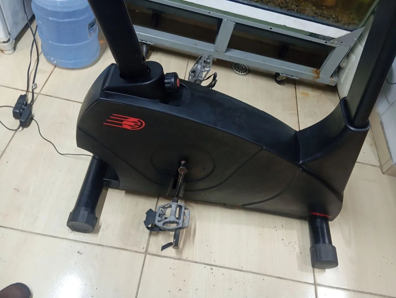 Bicicleta ergométrica profissional funcionando perfeitamente  - Foto 4