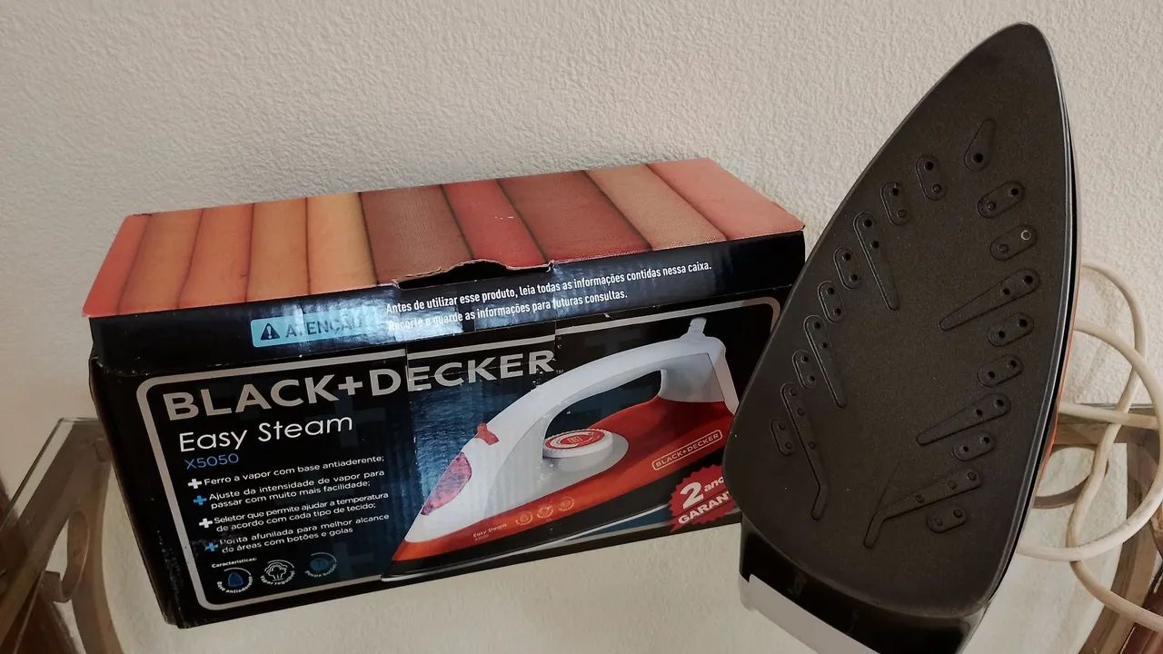 Ferro de Passar Roupa a Vapor  - Foto 2