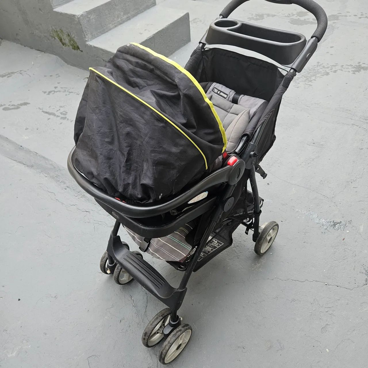 Carrinho bebê confoto