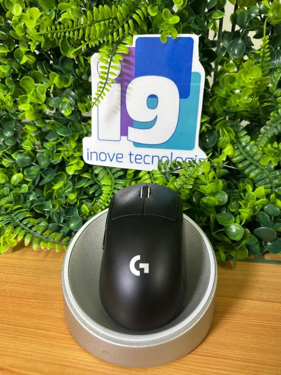 Mouse Logitech G  Pro Wireless  RGB LIGHTSYNC Seminovo com marcas de uso   