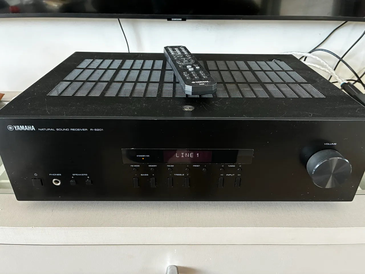 Receiver Yamaha Aventage RX-A1040 - Aparelhos de Som - Vale dos
