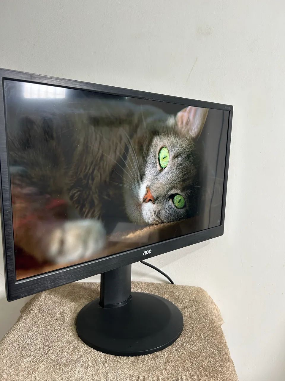Monitor AOC 24 - Foto 3