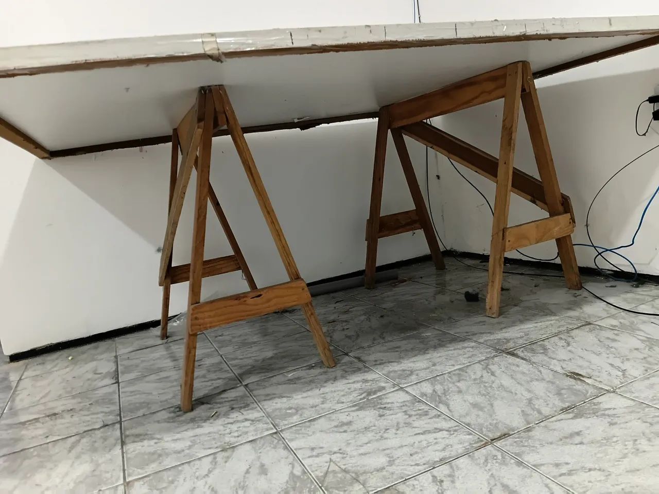 Mesa de acabamento e limpeza  - Foto 2