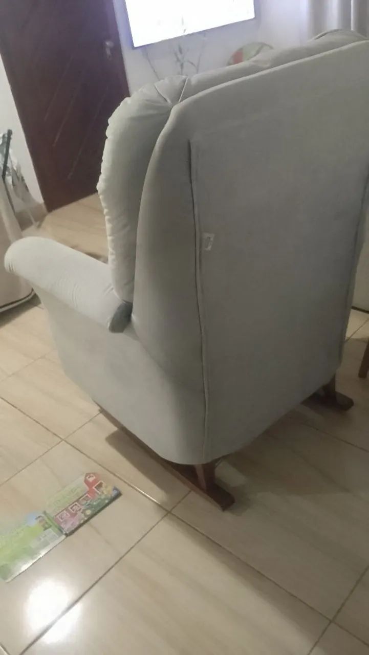 Poltrona novíssima  - Foto 2