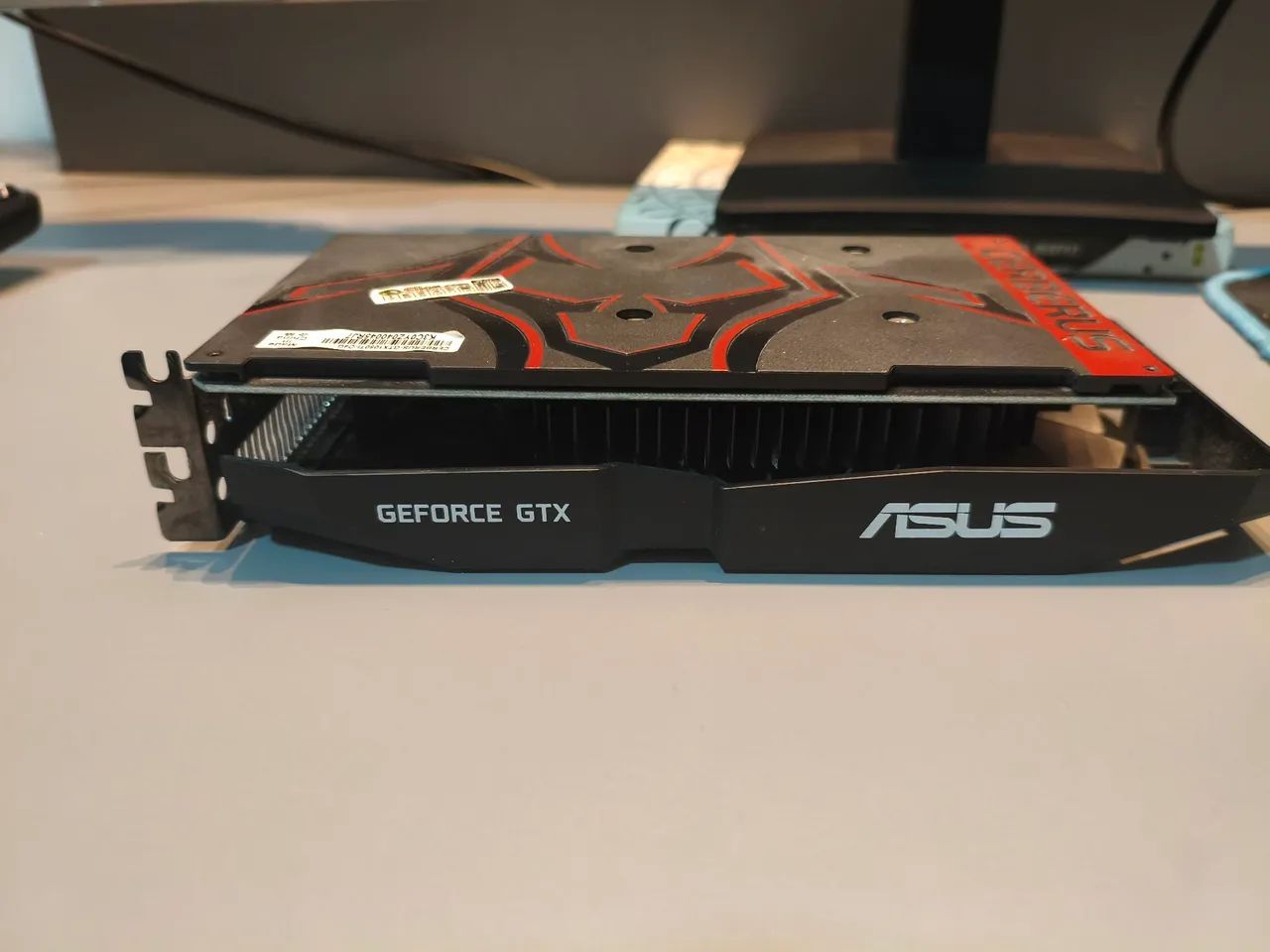 GTX 1050ti Asus Cerberus  - Foto 2
