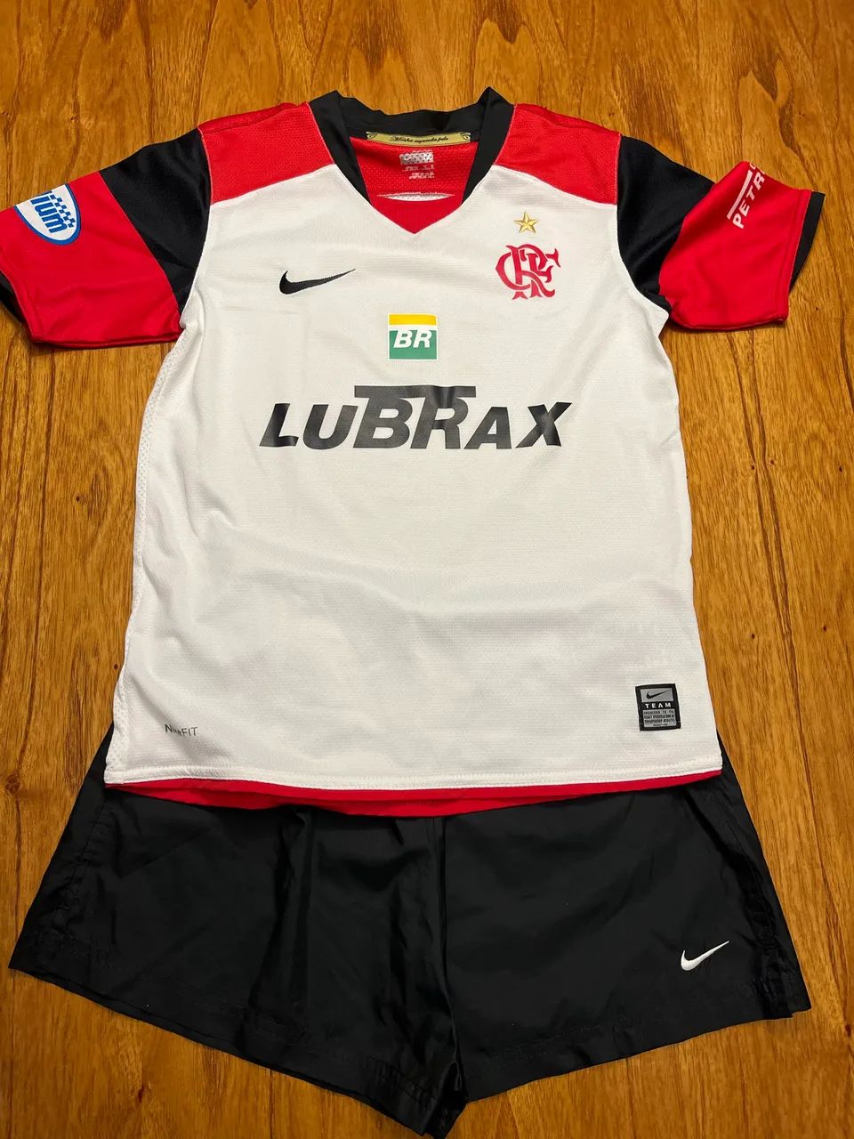 Combo de roupas  - Foto 5