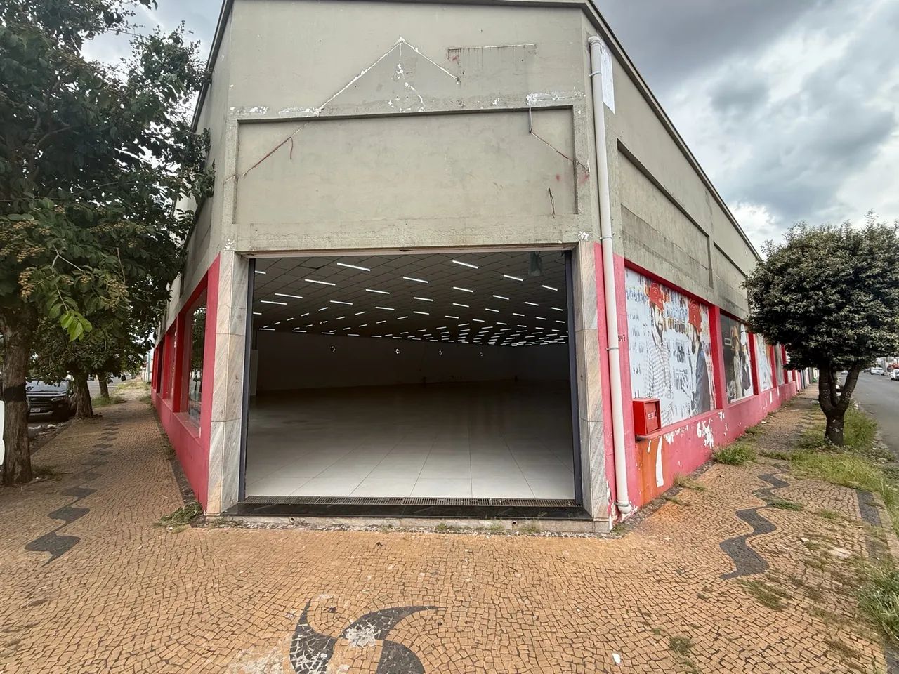 Prédio comercial para locação 1.300 m  - Foto 2