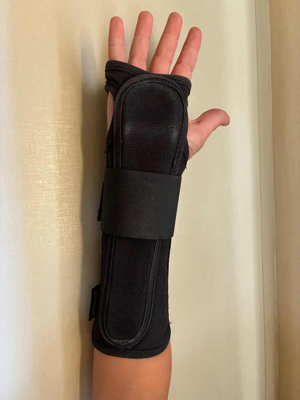 Tala Longa Para Punho Bilateral - Foto 5