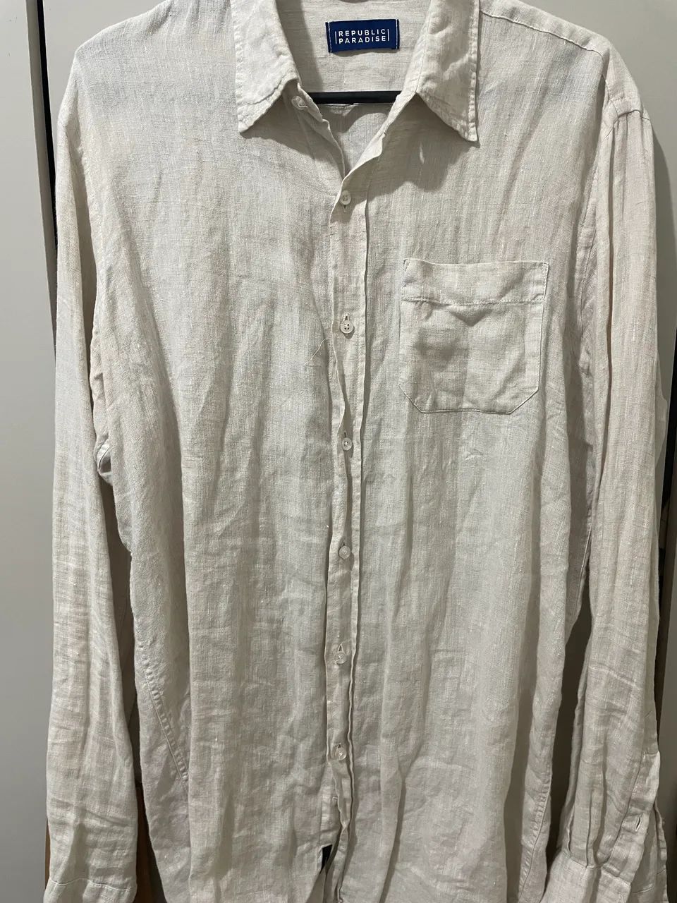 Camisa de linho da marca Republic Paradise