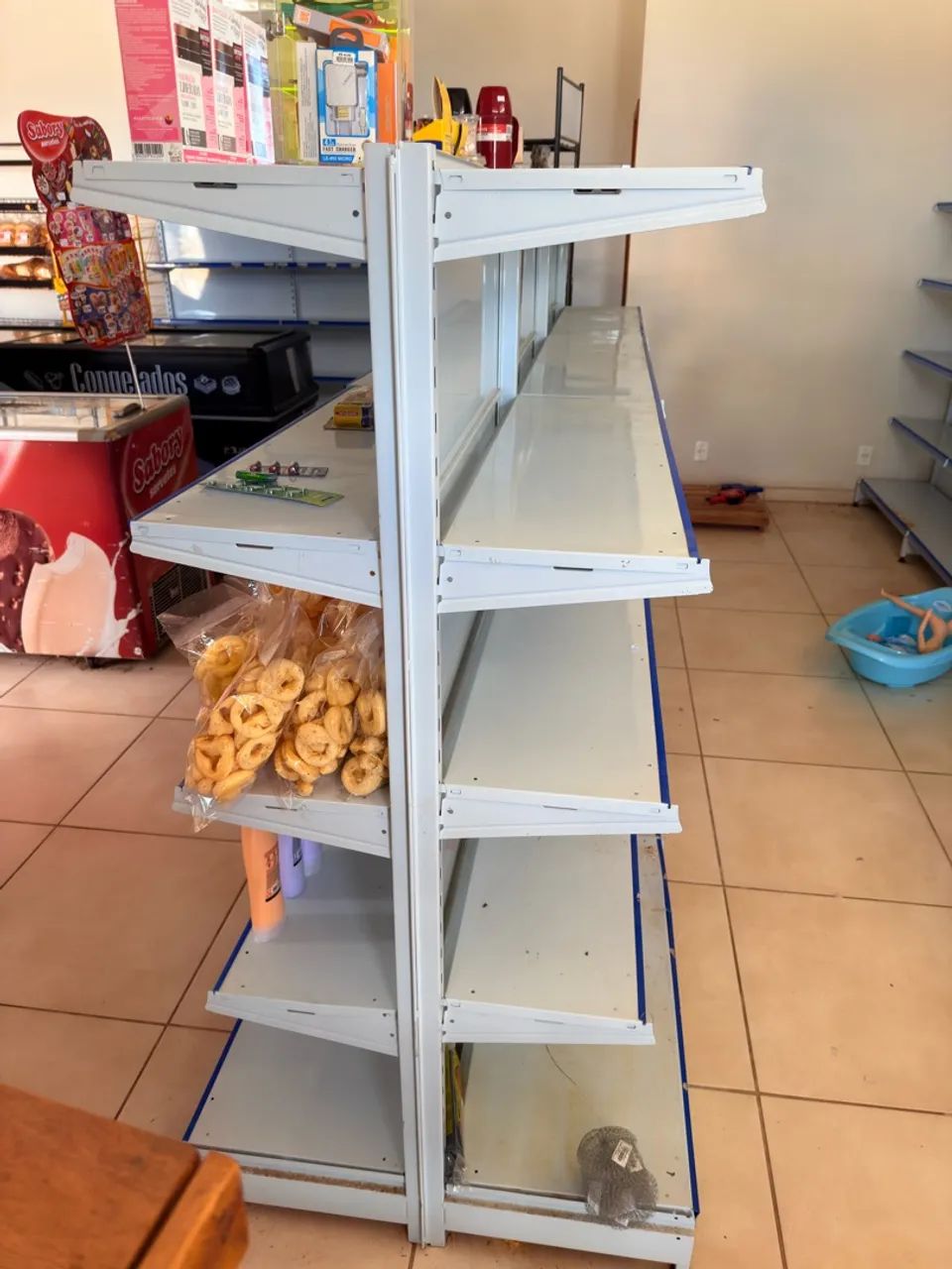 Vendo freezer geladeira gondula caixa - Foto 4