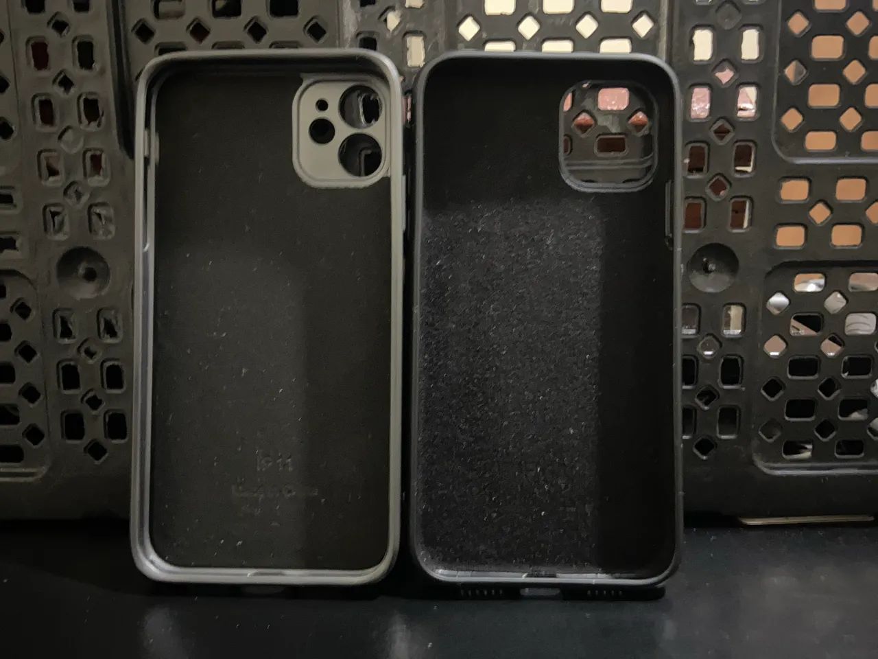 2 Capinhas IPhone 11 - Foto 2