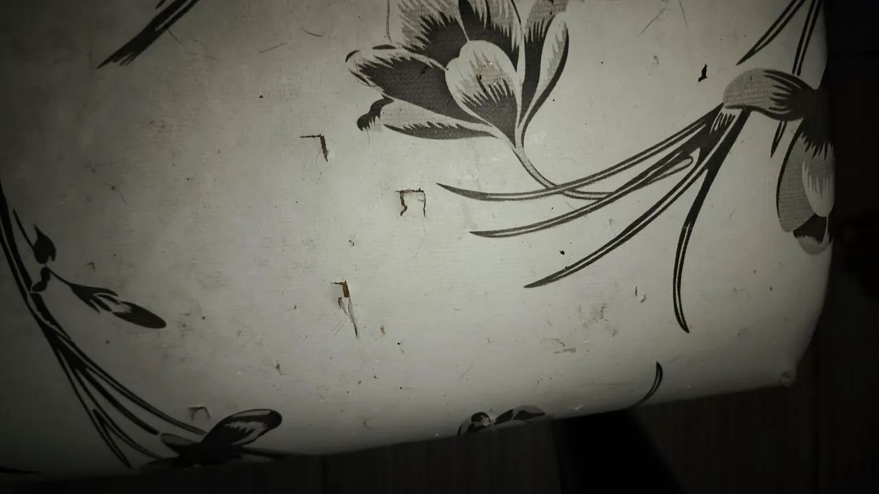 Mesa com 4 cadeiras  - Foto 2