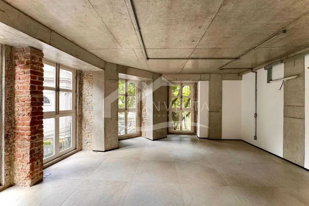QUARTO E SALA COM VARANDA EM RUA RESIDENCIAL DE BOTAFOGO - Foto 3