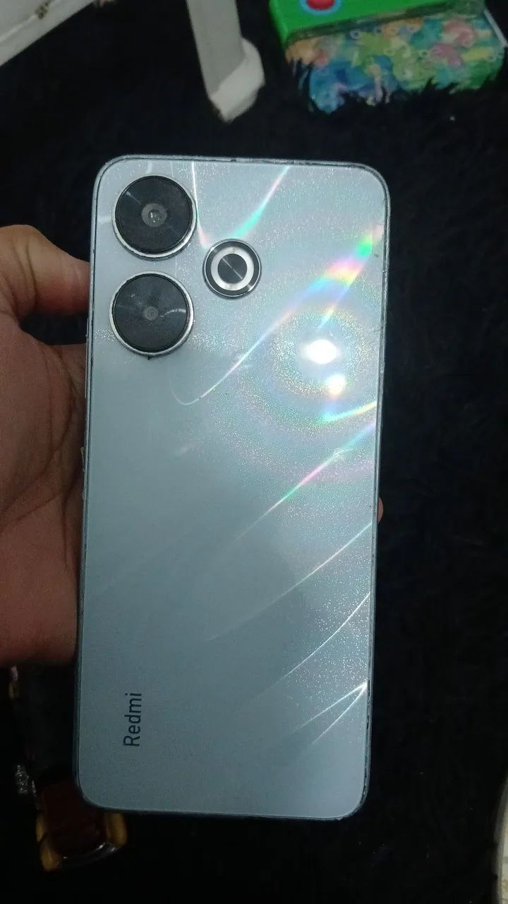 Vendo esse redmi 13 seminovo - Foto 2