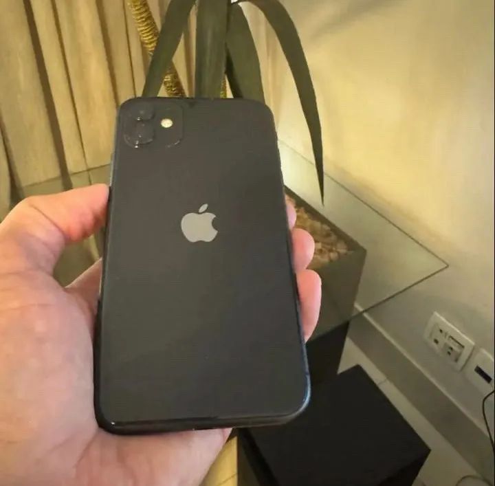 IPHONE 11 PRETO  - Foto 2