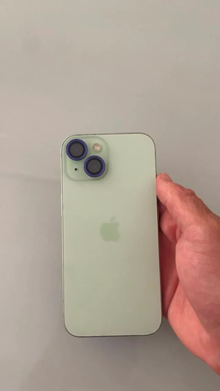 iPhone 15 Intermitente 
