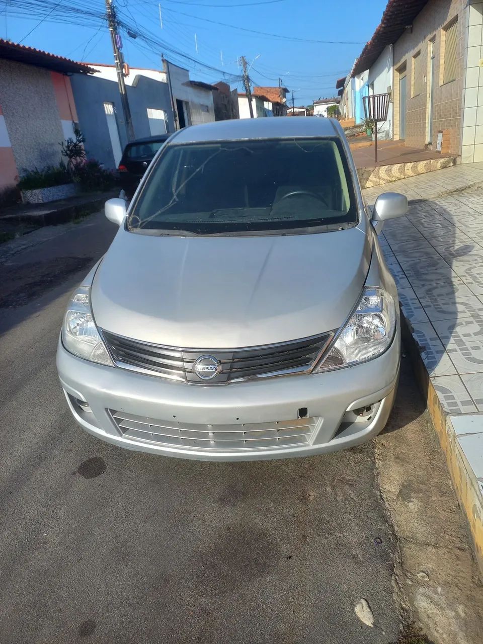 Nissan Tiida TIIDA Sedan 1.8 16V Flex Fuel 4p 2012
