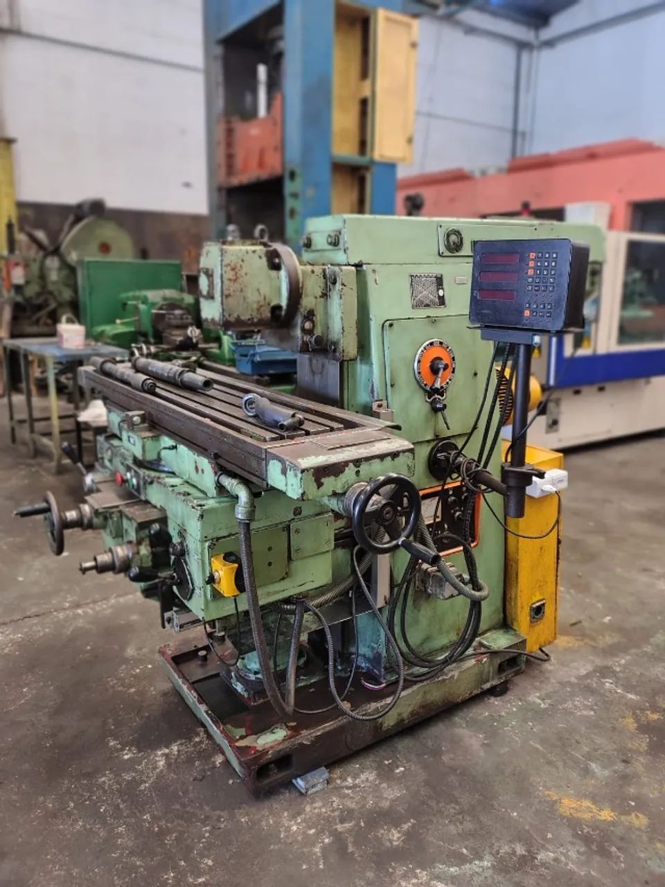 Fresadora universal U-30 Romi - Foto 4
