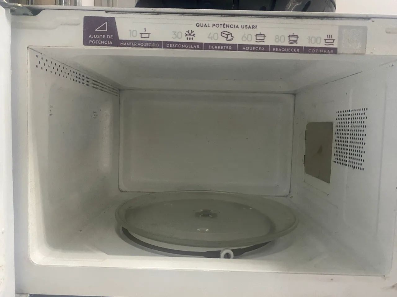 Vendo microondas Eletrolux funcionando perfeitamente 