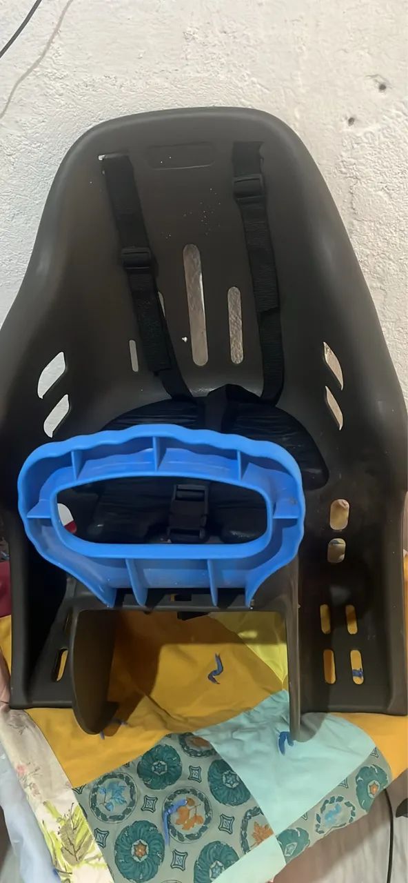 Vendo cadeirinha de bicicleta 