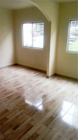 Apartamento na Santa Quitéria, reformado e ótimo local 185.000. Financia e estuda proposta - Foto 3