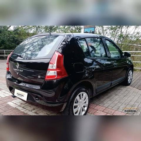Renault Sandero - Foto 8