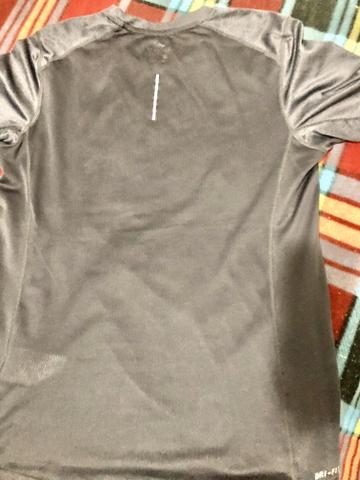 Camisa Nike DRI-FIT miler masculina - Foto 2