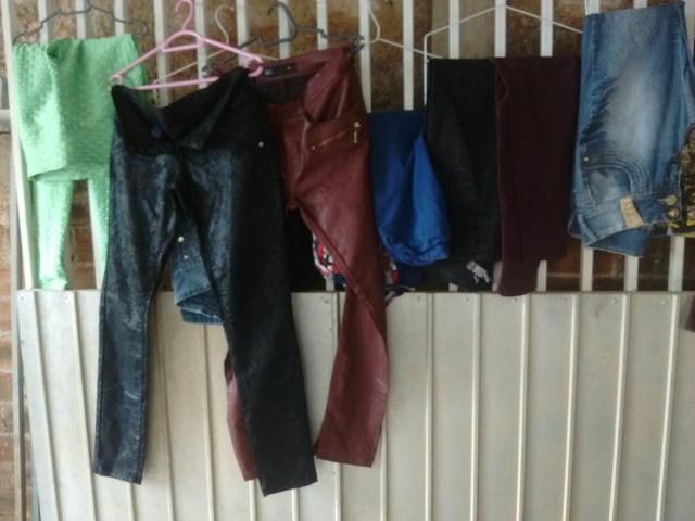 Vendo um lote de roupas e sapato para brechó em prefeito sestado