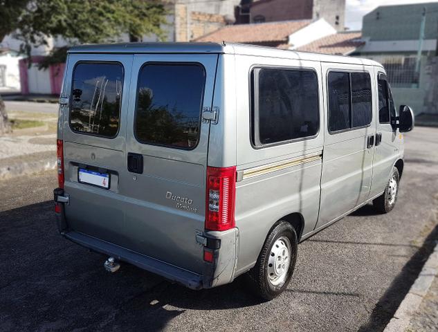 Van Ducato Minibus 16 Lugares Impecável - Foto 3