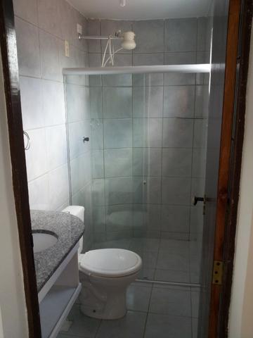 Apartamento de 2 dormitórios com DUAS vagas de garagem, oportunidade - Foto 11
