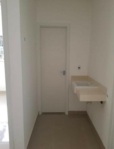 Vendo Linda casa na Villa Suíça com 03 Quartos e 2 Suítes - Foto 10