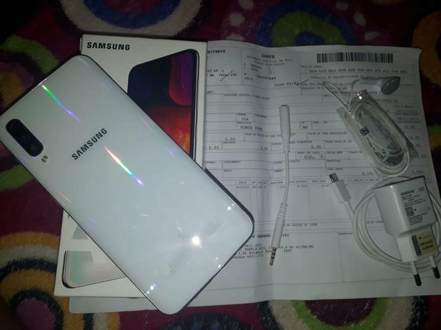 Samsung a50