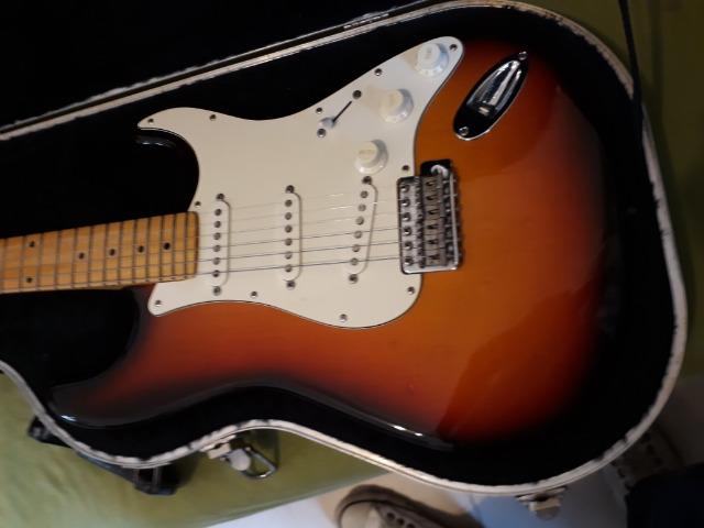 Guitarra Tagima Stratocaster das antigas - Foto 5