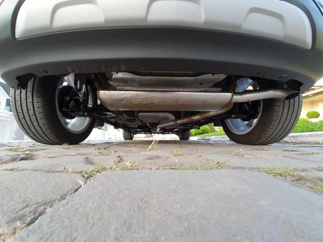 GM Tracker 1.4 Turbo Premier pacote II c Teto Baixa km - Foto 12