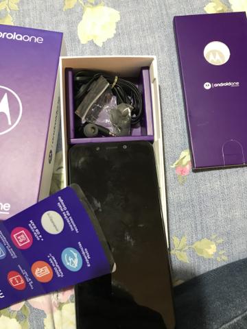 Motorola Moto One
