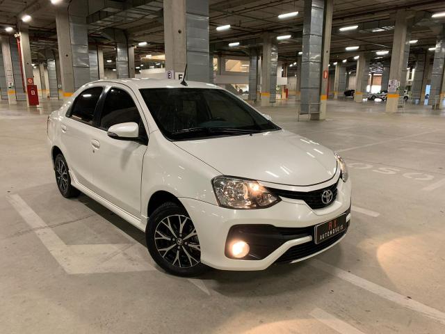 Toyota Etios Platinum 1.5 AT 2017