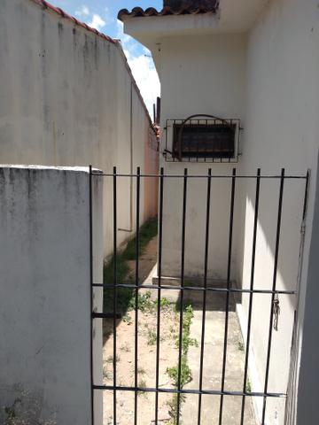 Aluga-se excelente casa em Pau Amarelo - Foto 5